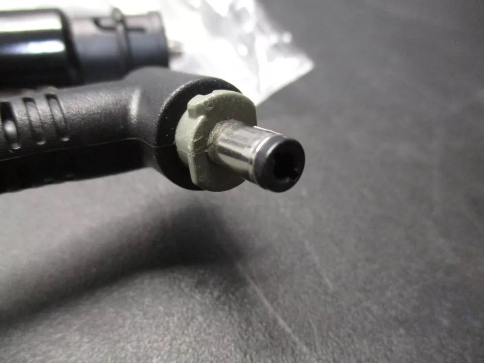 Vehicle ARAÇ Adaptor ADP-120698865-001 12v 9.8a